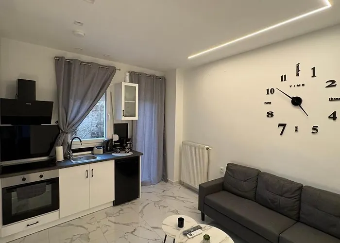 Αικατερίνα * 科扎尼